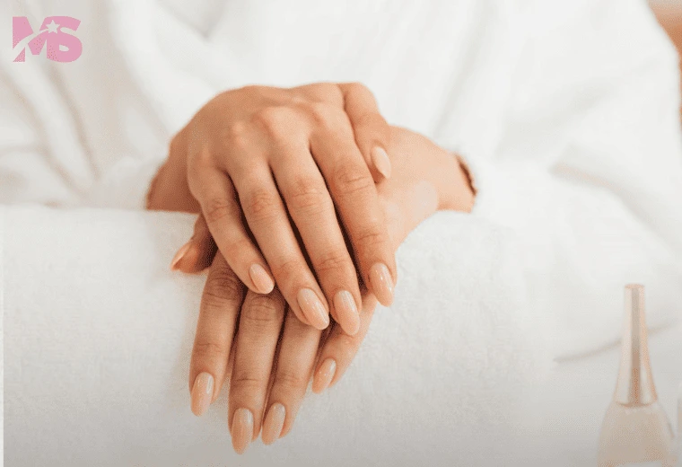 Unhas de Gel: Guia Completo Para Manicures Que Querem Brilhar e Lucrar Muito